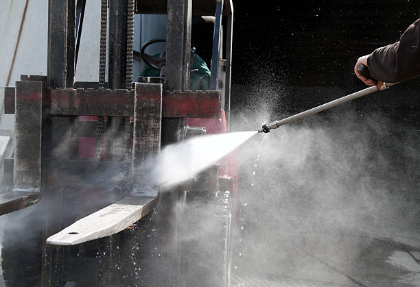 Best Commercial Building Pressure Washing  in Wentzville, MO